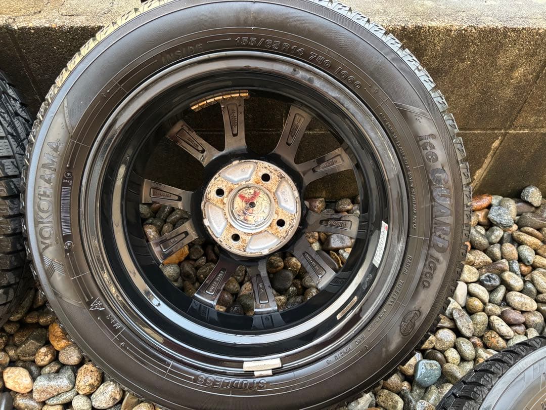 YOKOHAMAスタッドレスタイヤ 155/65R14 ホイール4本セット