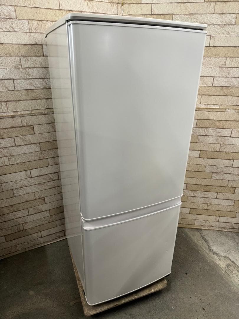 【美品】大阪送料無料★3か月保障★冷蔵庫★2023年★MR-P15H-W★R-5