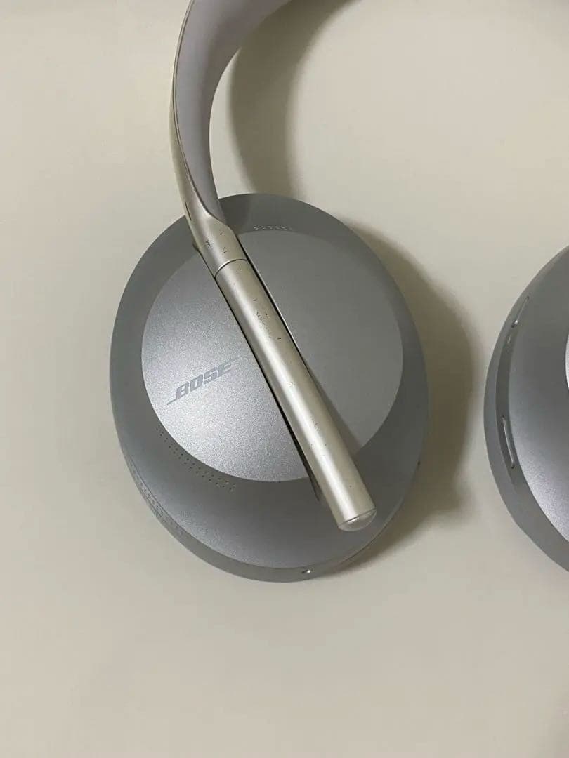 BOSE NC700 ノイズキャンセリングワイヤレスヘッドホン シルバー 箱付き