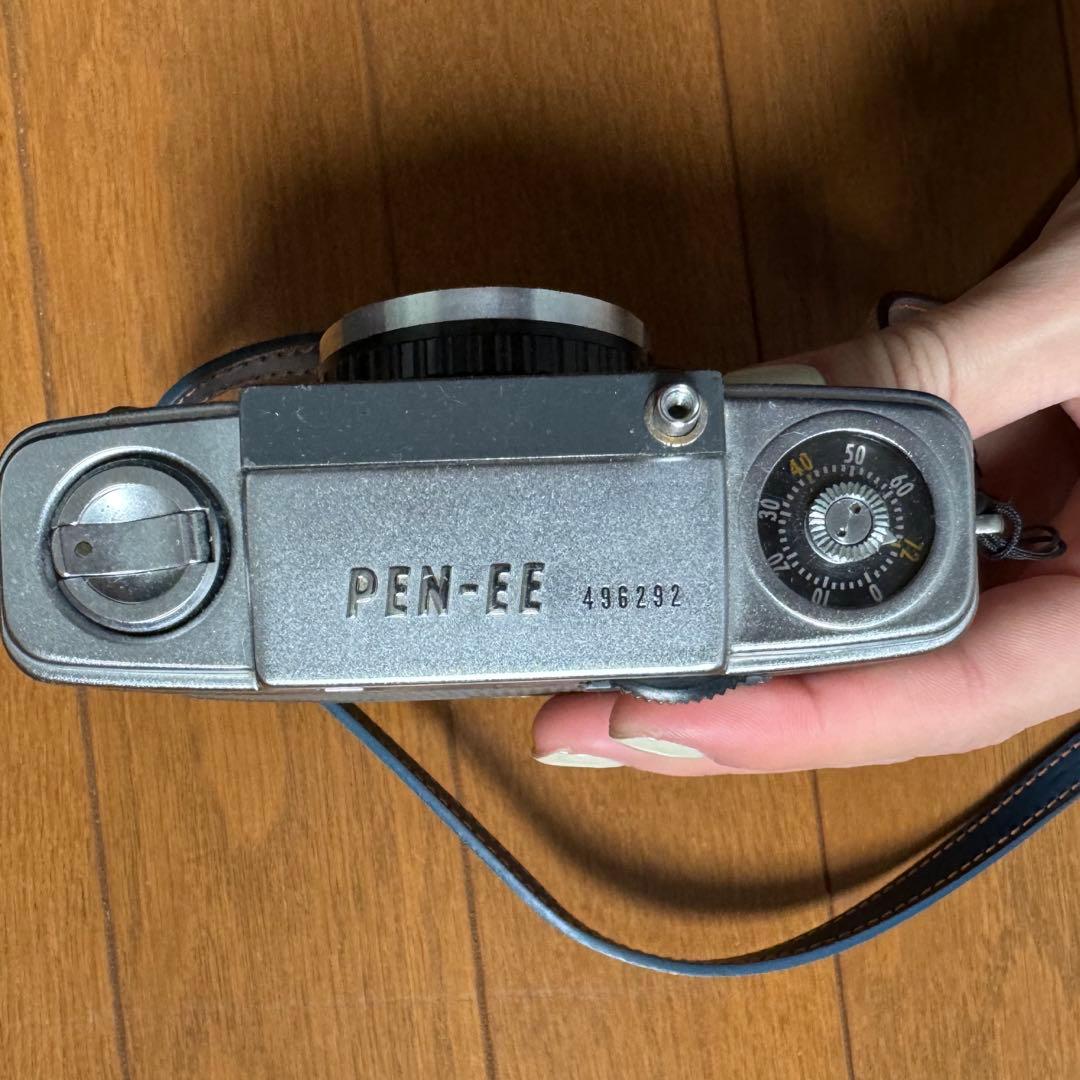 Olympus pen-ee フィルムカメラ