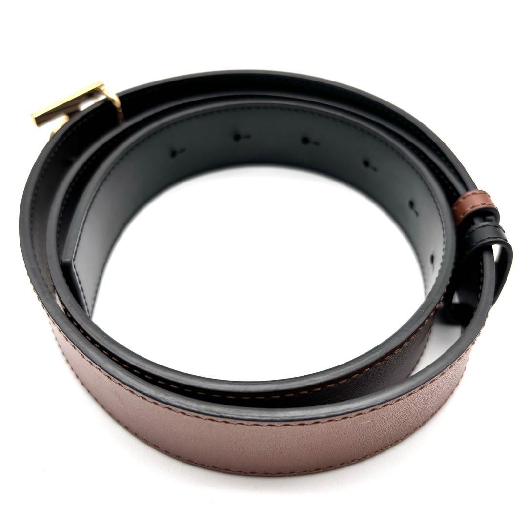 現行・未使用に近い バーバリー リバーシブル 2way 本革 ベルト TB金具