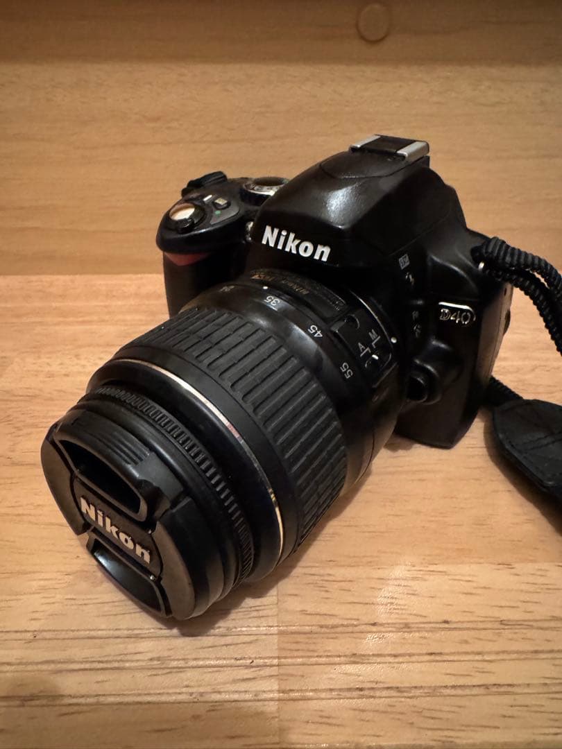 デジタルカメラ Nikon D40