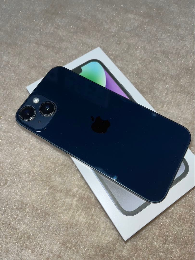 Apple iPhone 14 本体　ミッドナイト