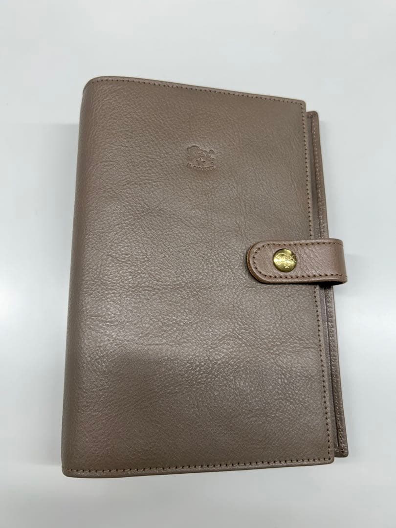 美品⭐︎イルビゾンテ 手帳