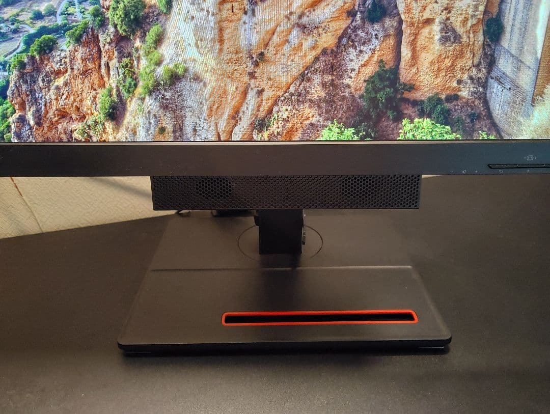 Windowsデスクトップ Thinkcentre tiny m75q ryzen 7 + TiO 22\"