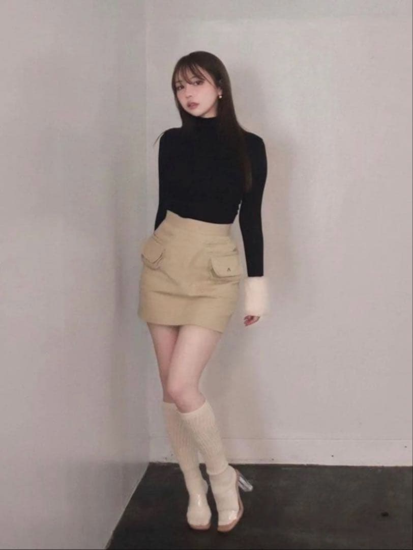 【新品未開封】andmary Doggy fur tops black