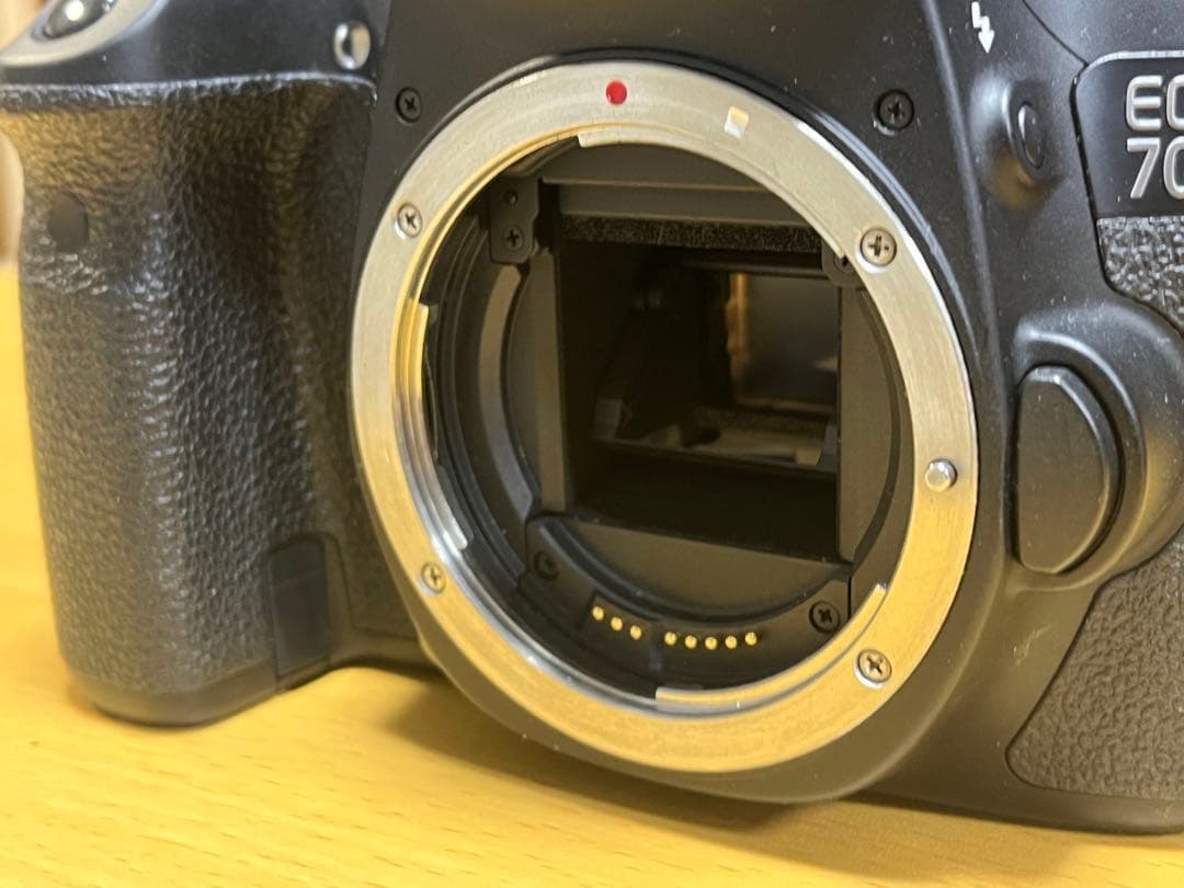 ジャム初心者向け名機Canon EOS 70D ズームレンズキット