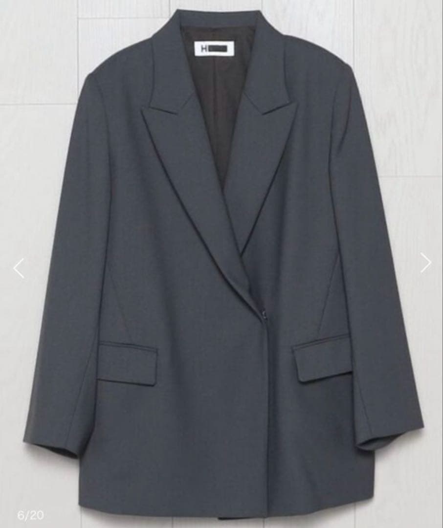 H beauty&youth ジャケット