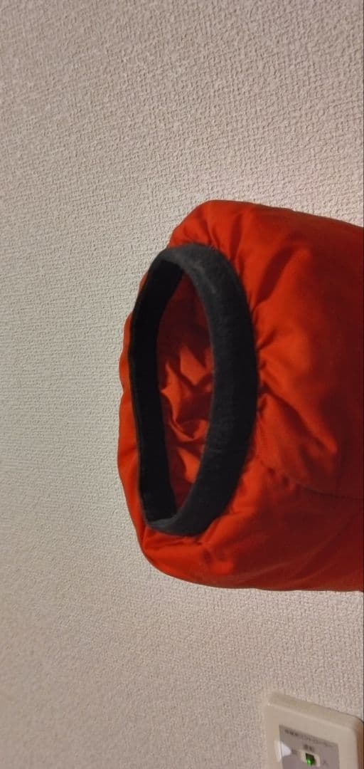 MONCLER モンクレール モンクラー ダウンジャケット 赤　3