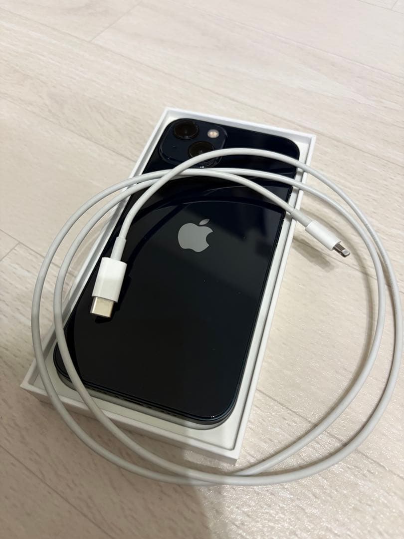 iPhone 13 ミッドナイト128GB SIMフリー 本体