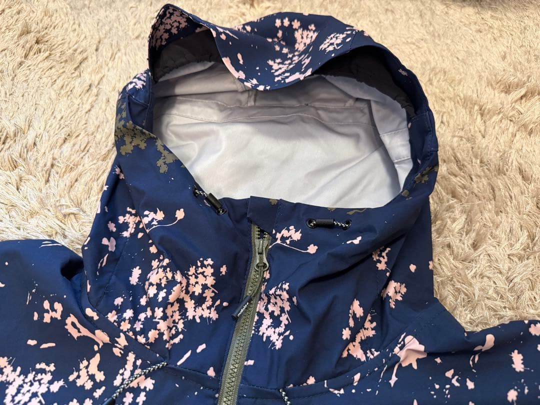 【新品未使用】マローヤ　maloja スキー　スノーボード　ウェア　アウター