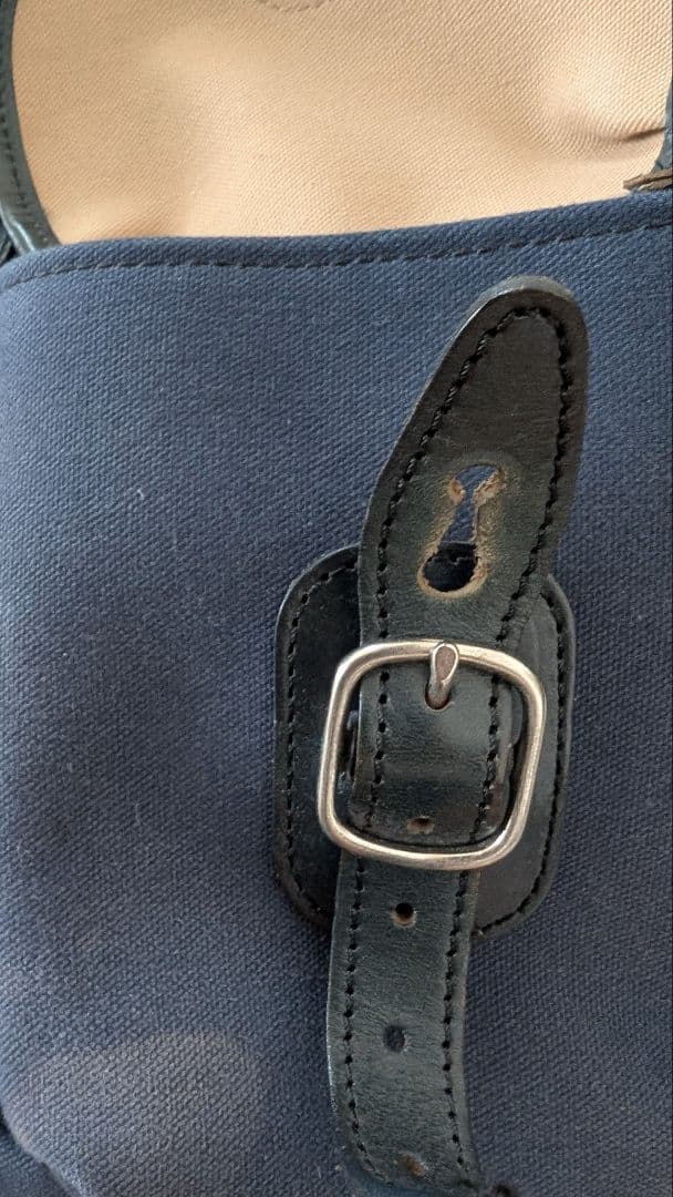 バッグ BILLINGHAM CARLTON-RUCKSACK NAVY