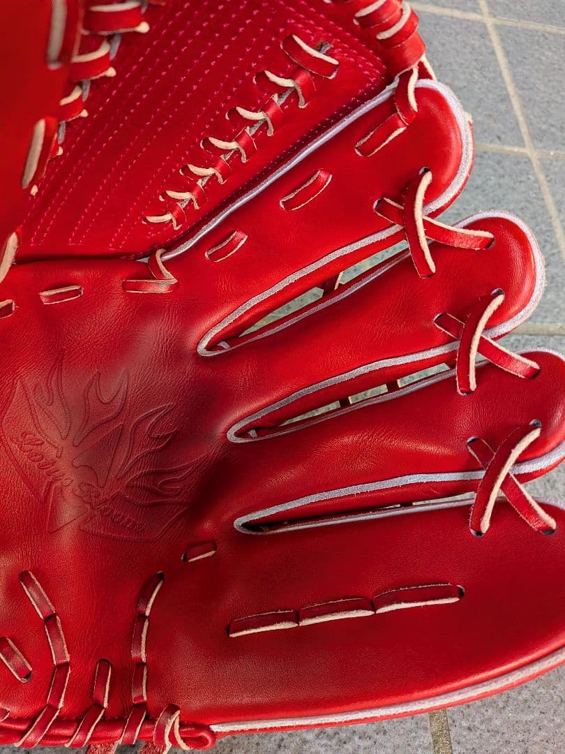 ロータスブルーム　硬式投手用グローブ