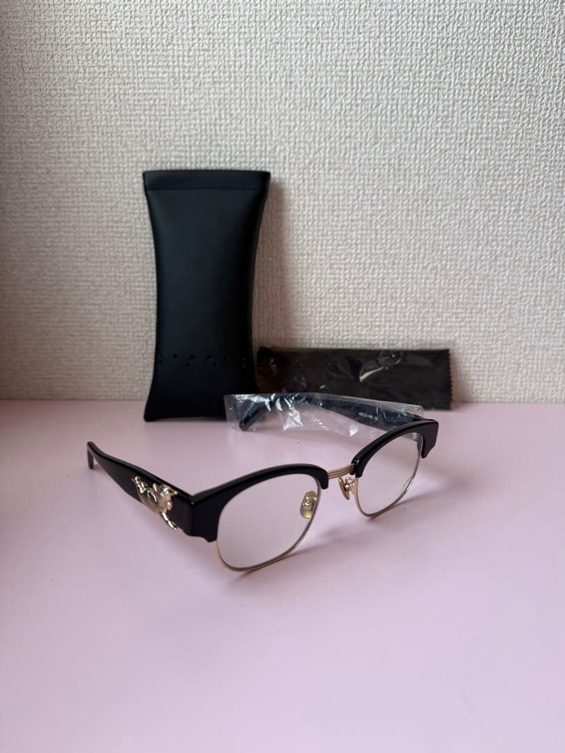 値下げしました！平本蓮　rain ブラックフレームサングラス