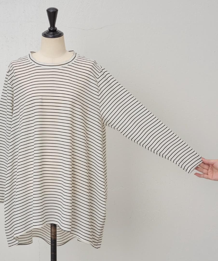 【年末値下】【新品タグ付】BEARDSLEY 後ろドレープTブラウス