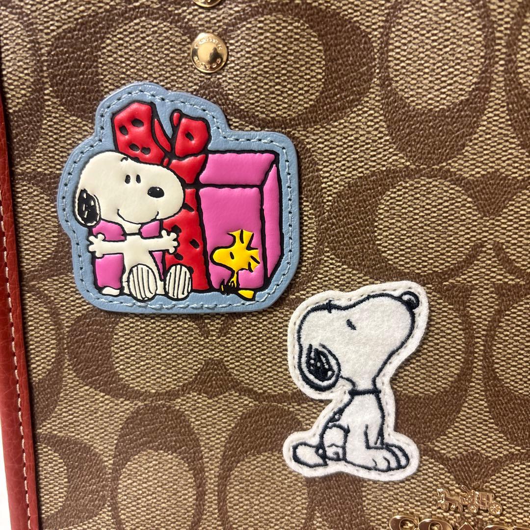 KOBAMIです　　新品未使用品　COACH スヌーピー　スヌーピーバッグ