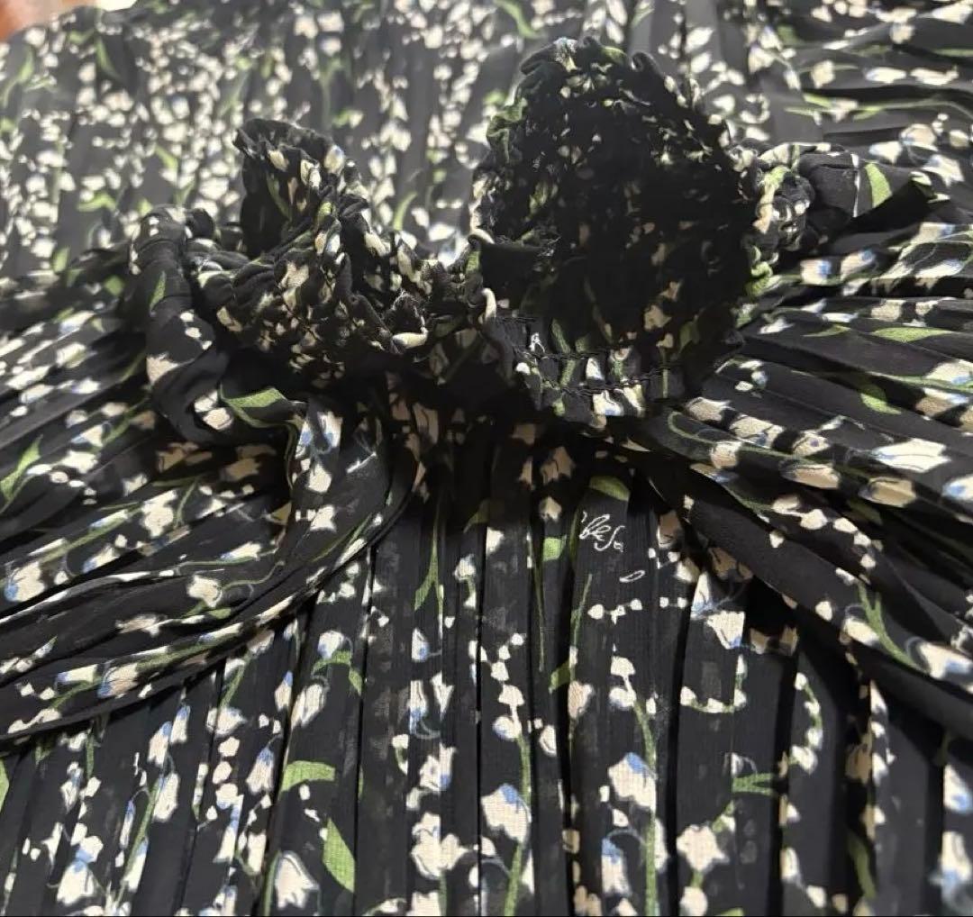 DOUBLE STANDARD lily bell sov 田中みなみ着用