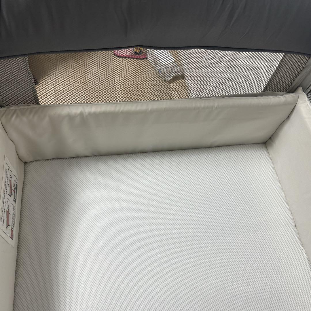 アップリカ ココネルエアー AB グレーベアー ベビーベッド