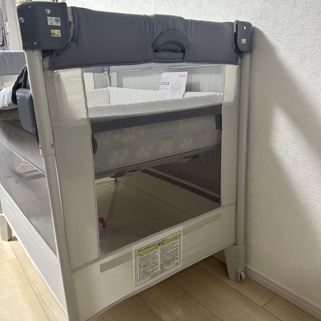 アップリカ ココネルエアー AB グレーベアー ベビーベッド