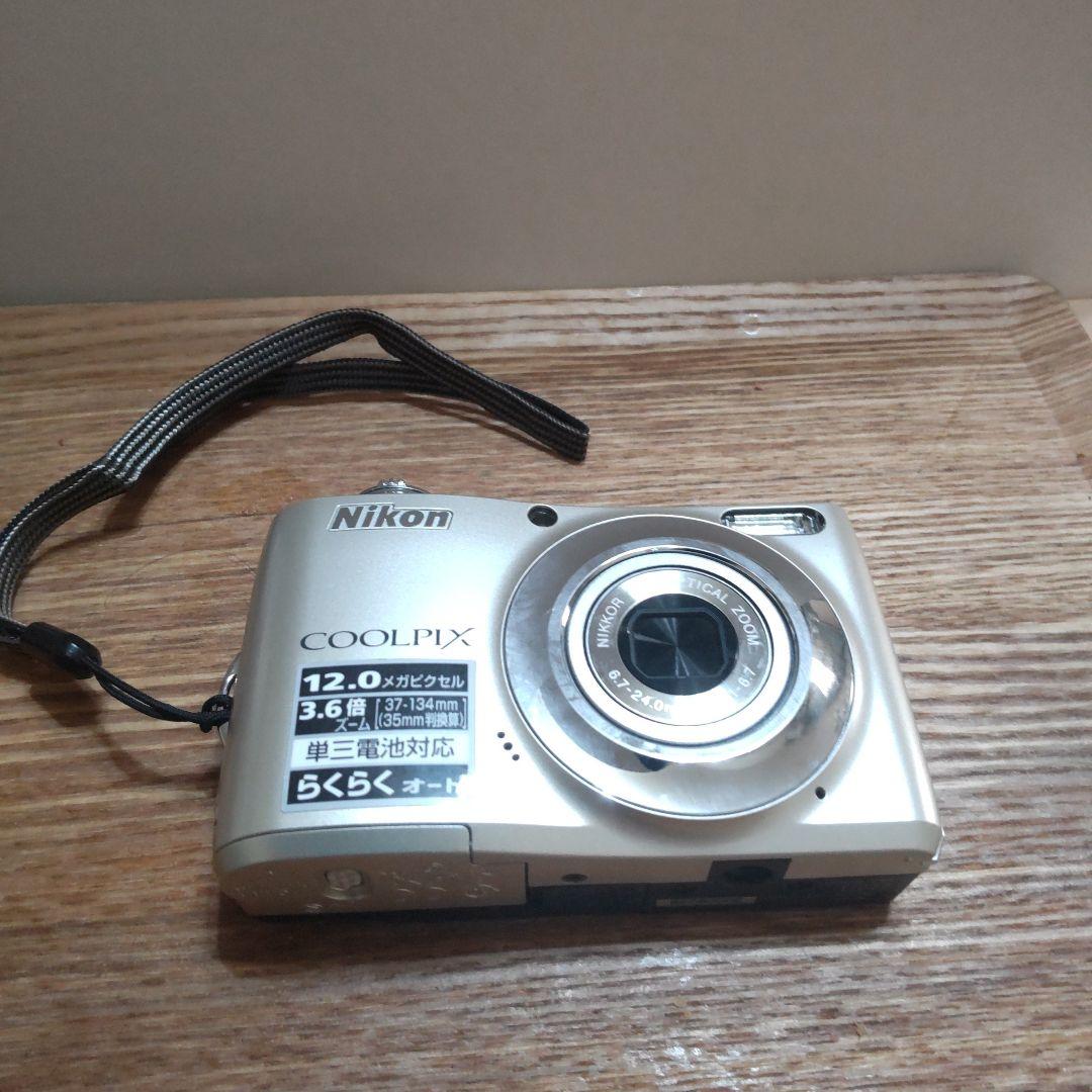 ニコンCOOLPIX L22