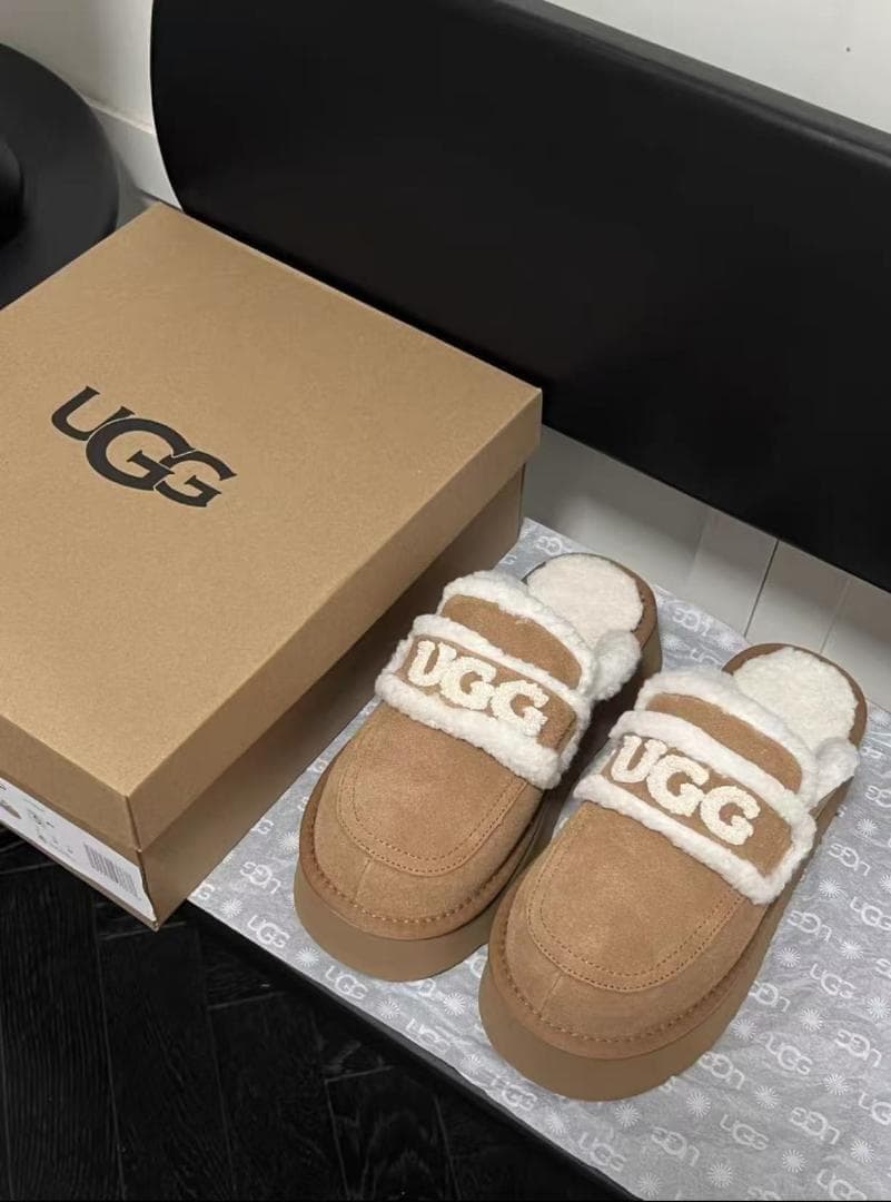 UGG スエードファースリッパ ブラウン厚底 24CM