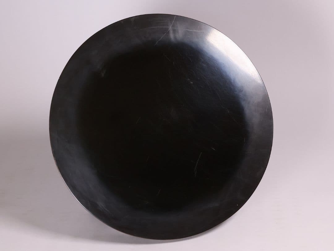 木製 漆塗 古い黒塗丸卓 39.5cm 花台 香炉台 丸形 猫足【MA612】