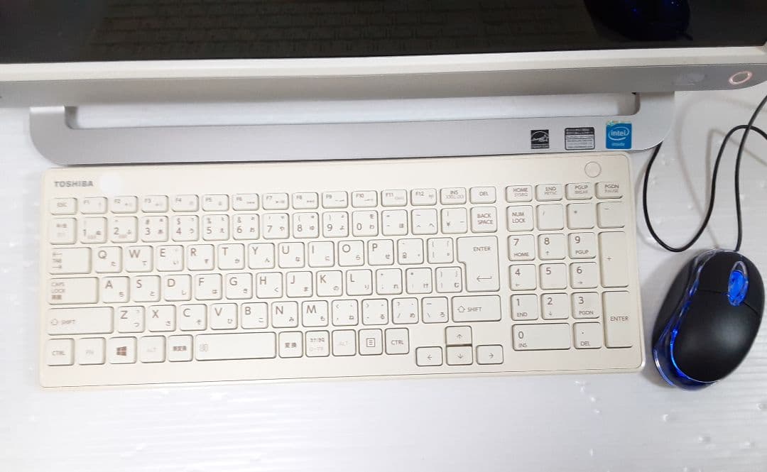 東芝 一体型PC Windows11 Office2021 エクセル ワード