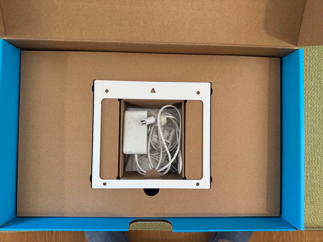 Amazon Echo Show 15 本体