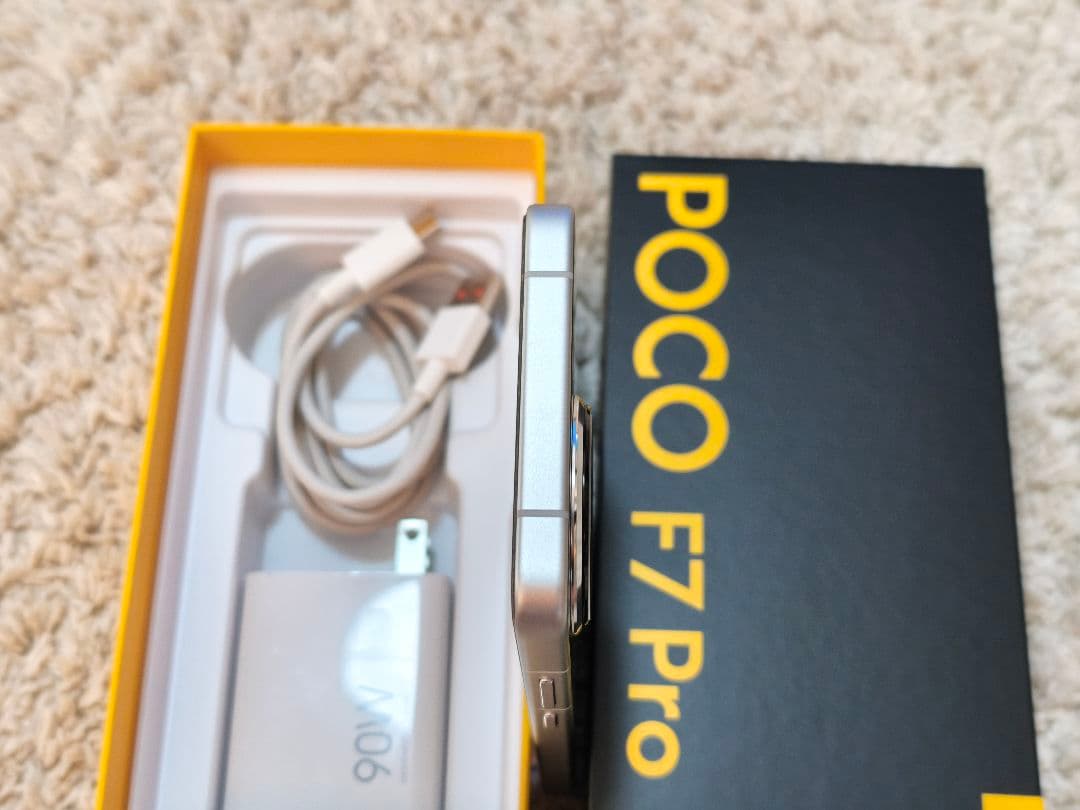 POCO F7 Pro シルバー 12GB RAM 256GB ROM