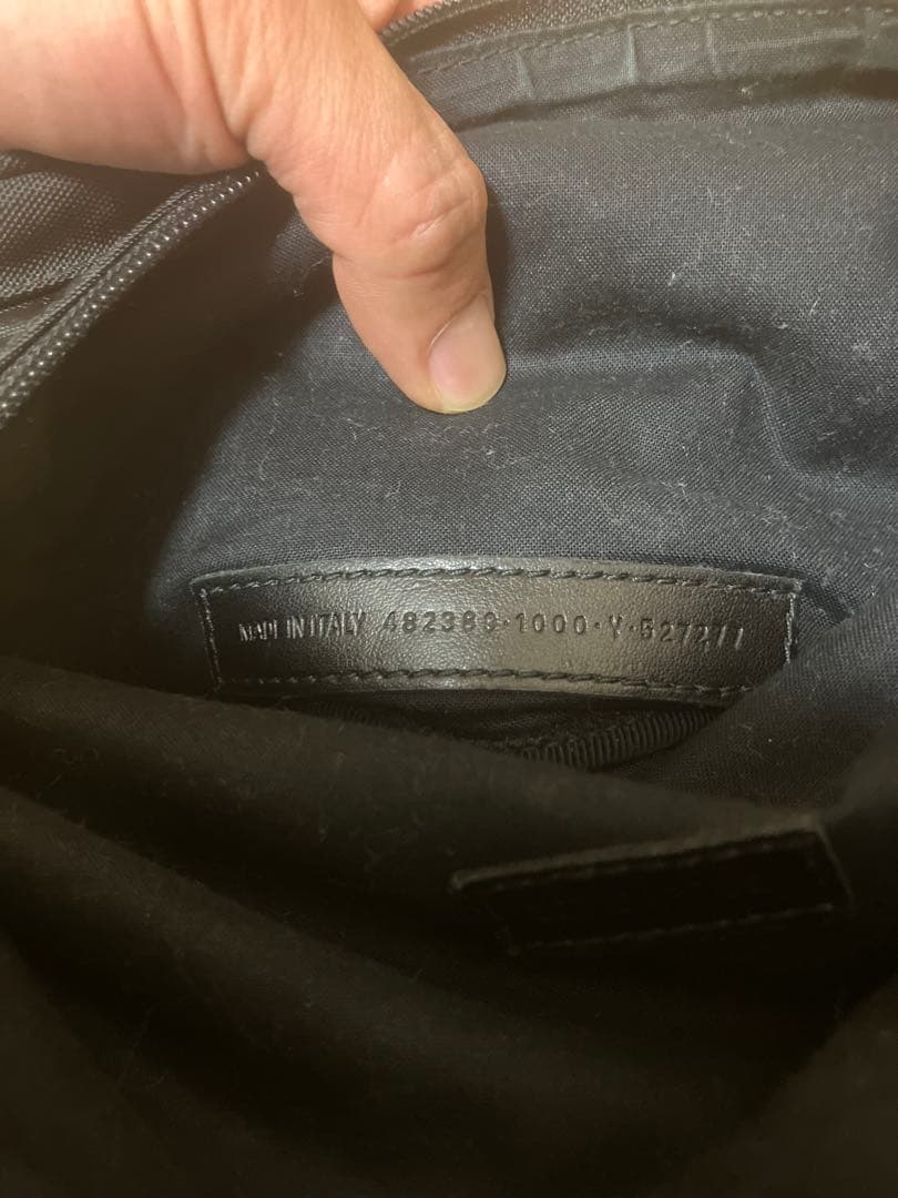 バレンシアガ　エクスプローラ　ボディバッグ