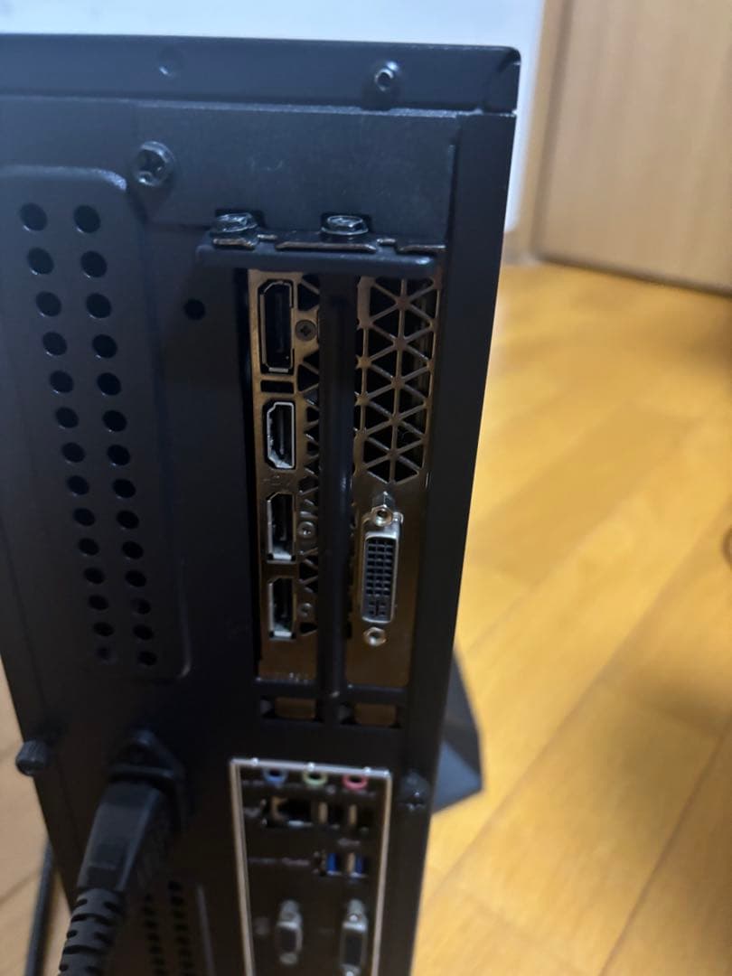 週末値下げ！コンパクトなG-tune ゲーミンクPC！i7 SSDで快適！