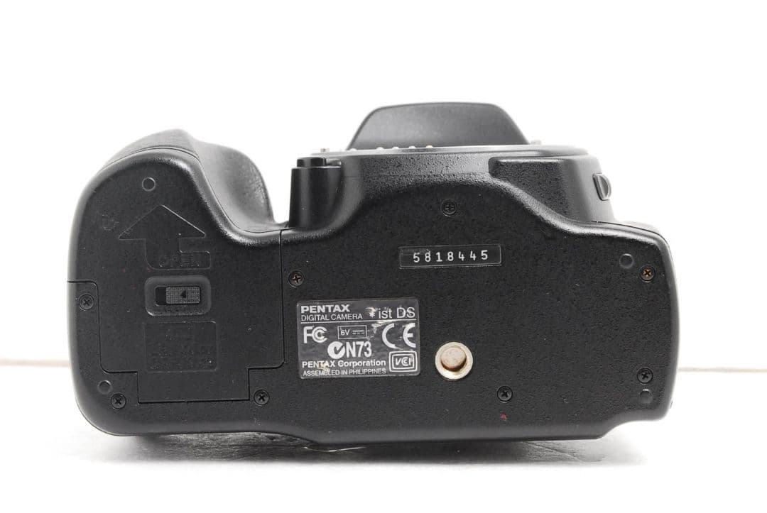 やーまんみた様　PENTAX istD S 　ダブルレンズ⚡️一眼レフカメラ⚡️