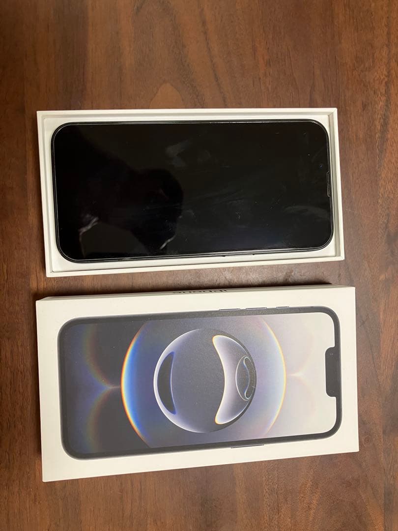 Apple iPhone 16eブラック 本体