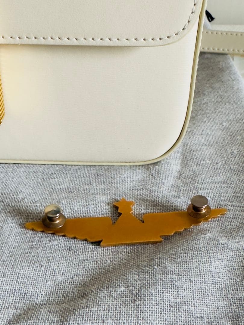 デルタ航空　機長用　コレクター　ピンバッジ　ゴールド　本物　貴重