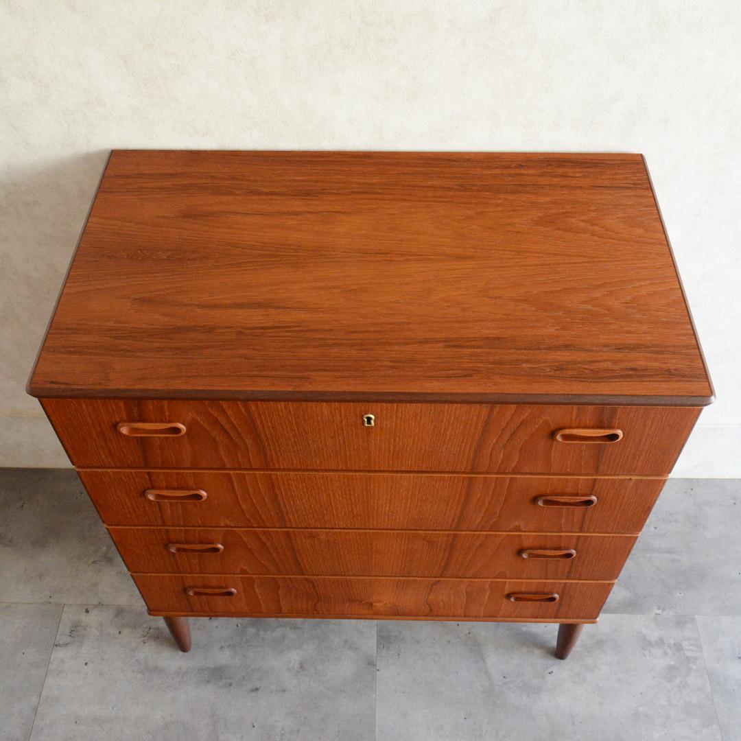 デンマーク 北欧ヴィンテージ チーク４段チェスト 北欧家具 タンス 北欧デザイン