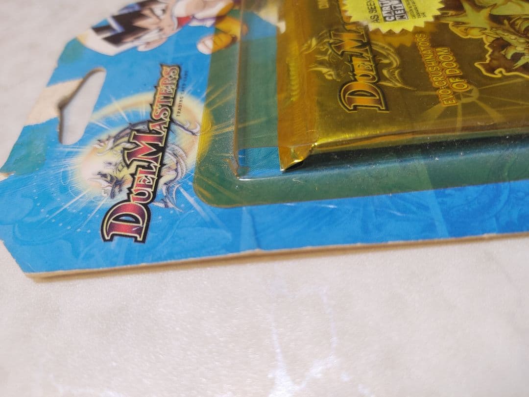 デュエル・マスターズ　海外製品　未開封　良く分かりません。