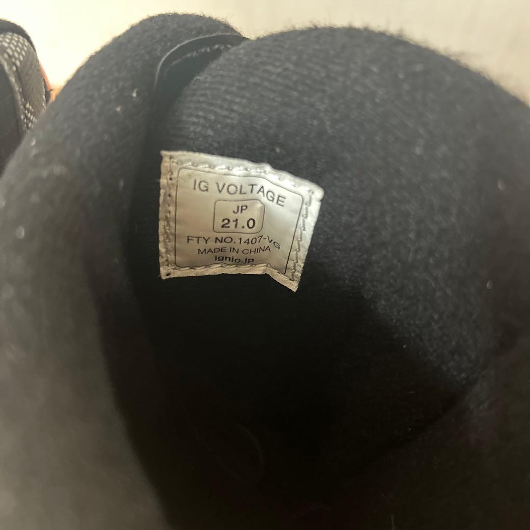 スノーボード用ブーツ　キッズ　21㎝