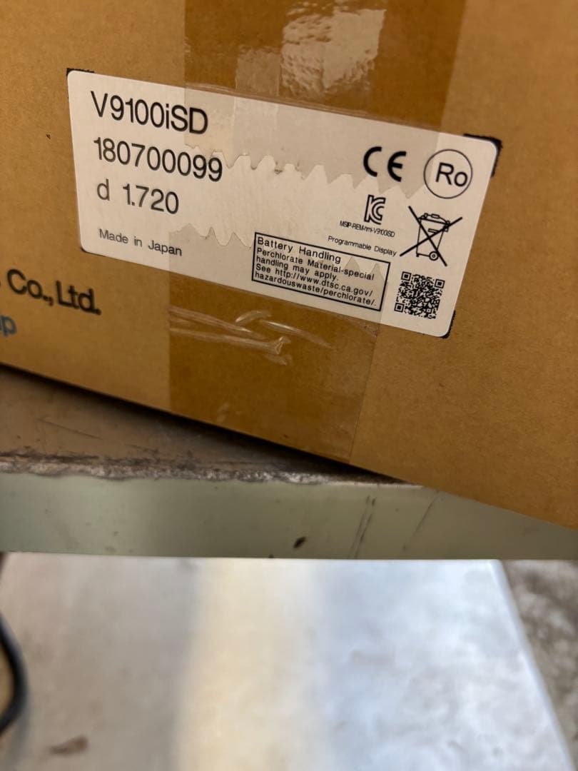 富士電機 タッチパネル V9100iSD新品同様。未使用。長期保管品。動作未確認