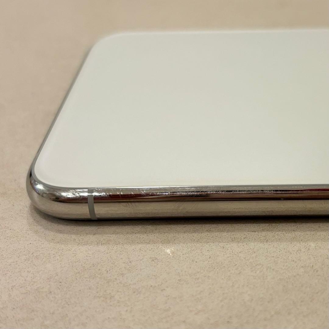Apple iPhone 11 Pro Max シルバー 本体
