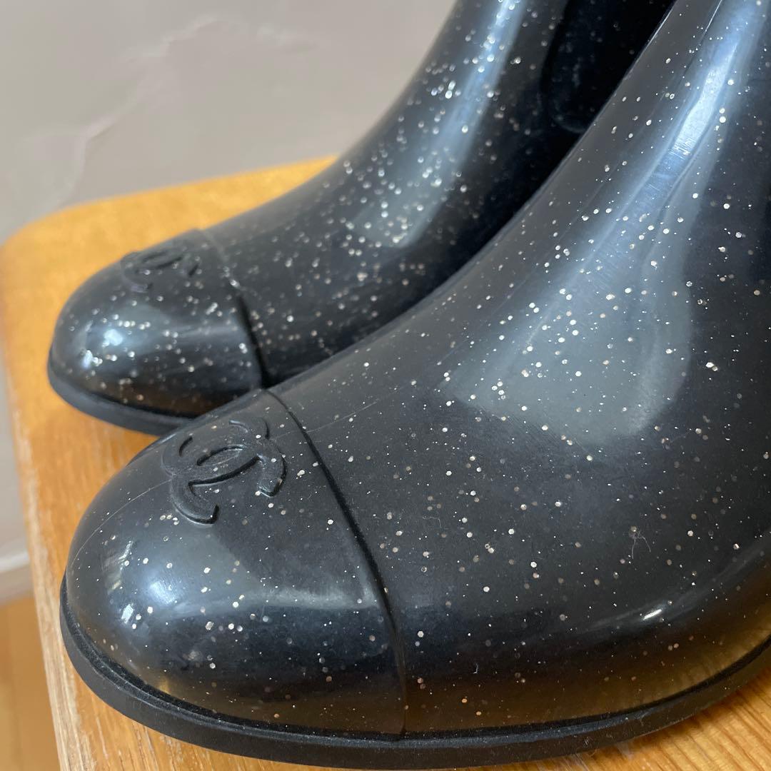 CHANEL レインブーツ　希少シルバーラメ入りカメリア37 極美品