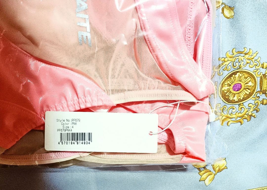 パルフェットSGS×HORSE-SHOEバックファスナースイムウェアPF679☆