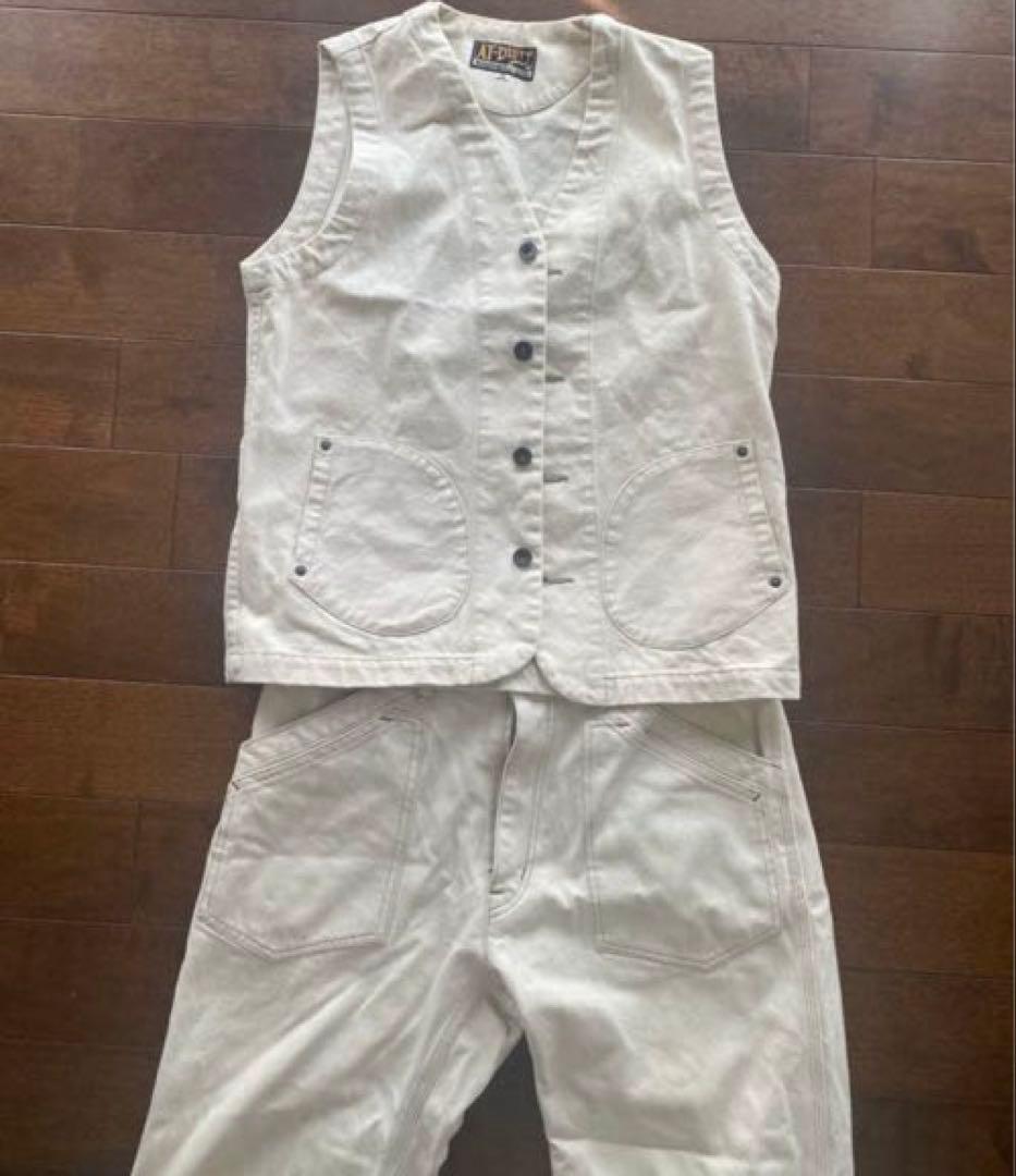 AT-DIRTY アットダーティ　デニムパンツ、ベスト　セットアップ　生成り