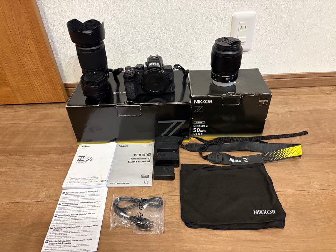 Nikon Z 50 ミラーレスカメラ 2本レンズ、単焦点レンズ付き