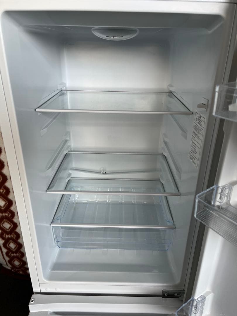 Hisense中古冷蔵庫 175L 2024年製 形名HRーD1701W