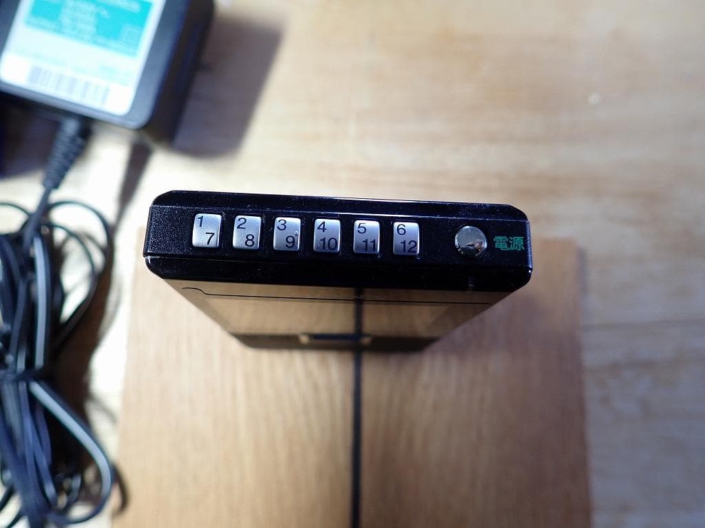 SONY ワンセグTV 対応FMステレオ　AMラジオ　 XDV-G200