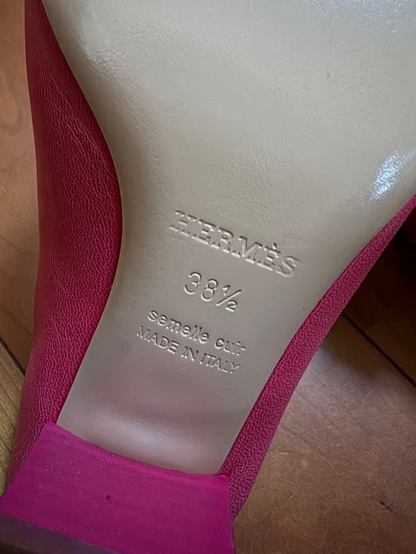 あゆくんさま専用HERMÈS ピンク フリンジ スリッポン 38.5