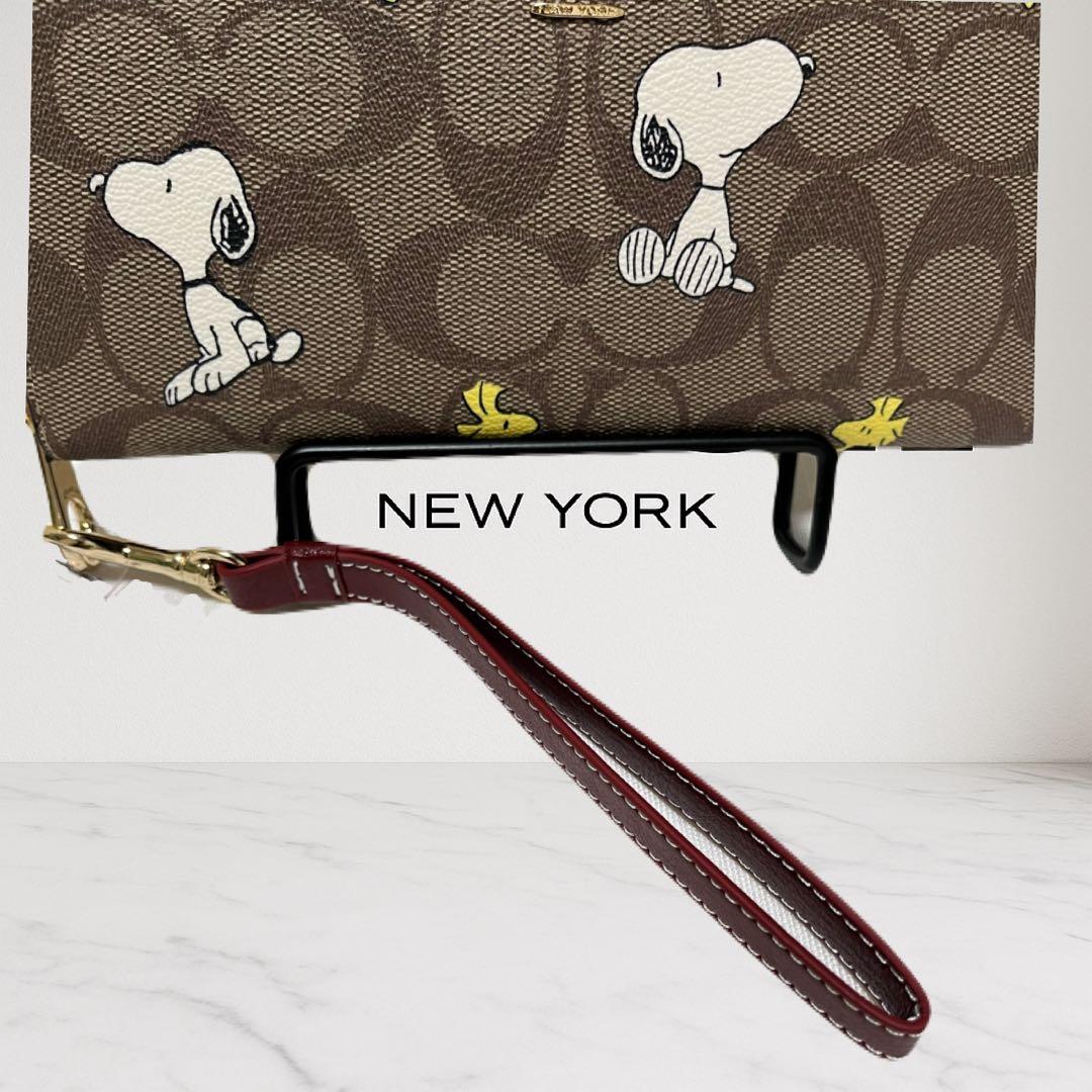 COACH スヌーピー柄 長財布ce705
