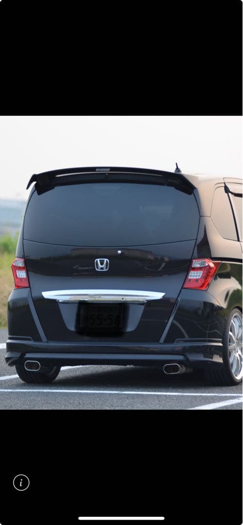 ホンダ　フリード GB3 社外品LEDテールレンズ