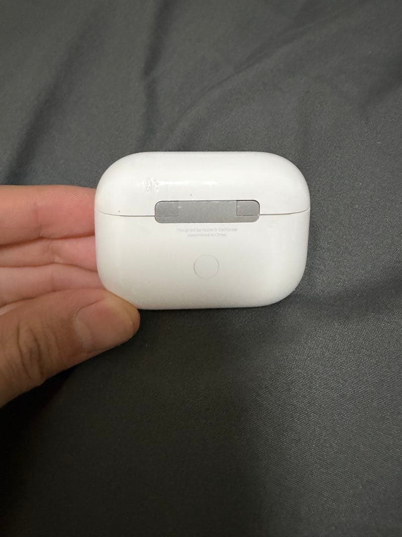 AirPods Pro (第2世代) 本体　ケース付き