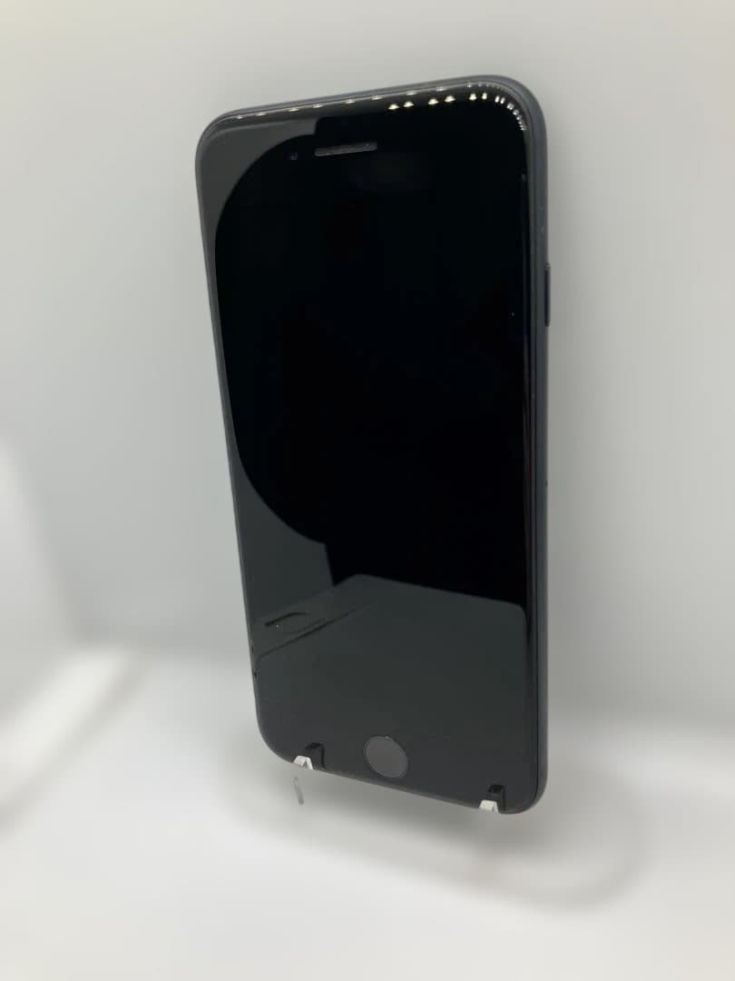 iPhone SE (第3世代) 64GB SIMフリー バッテリー100%